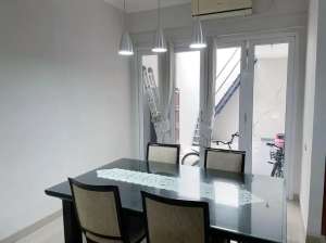 Rumah dijual di Cirendeu lokasi di Tangerang Selatan Kota, tersedia melalui melalui situs Olx