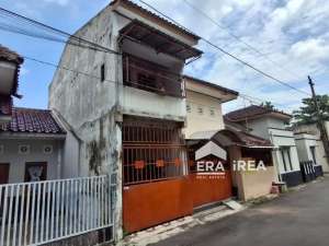 RUMAH DIJUAL DI KLATEN DEKAT ALUN-ALUN KLATEN lokasi di Klaten Kab., tersedia melalui melalui situs Olx