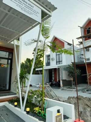 RUMAH DIJUAL DI MADIUN,10 MENIT ALUN2 MADIUN JAWA TIMUR, CLUSTER. lokasi di Madiun Kota, tersedia melalui melalui situs Olx