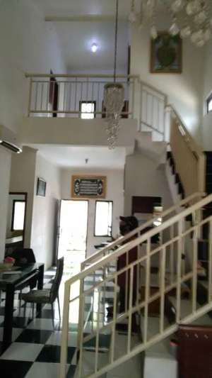 Rumah dijual di Perdagangan Ciledug Tangerang Posisi Huk Bebas Banjir lokasi di Tangerang Kota, tersedia melalui melalui situs Olx