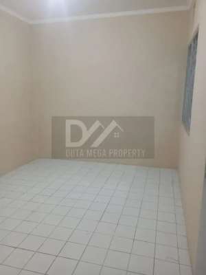 Rumah dijual murah di Graha Raya Tangerang siap huni lokasi di Tangerang Selatan Kota, tersedia melalui melalui situs Olx