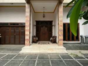 Rumah Dijual Pangkalan Jati - Cinere. NEGO sd DEALDekat Toll lokasi di Depok Kota, tersedia melalui melalui situs Olx