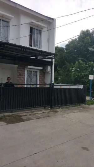 Rumah Dijual Ready Siap Huni 2L Citra Raya Cikupa Tangerang lokasi di Tangerang Kab., tersedia melalui melalui situs Olx