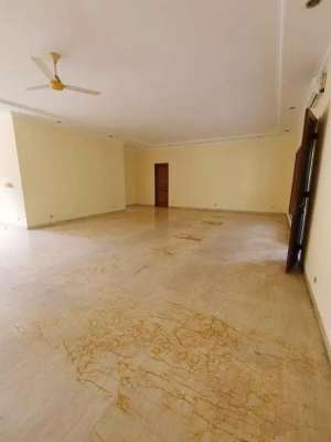 Rumah disewakan di Cilandak lokasi di Jakarta Selatan, tersedia melalui melalui situs Olx