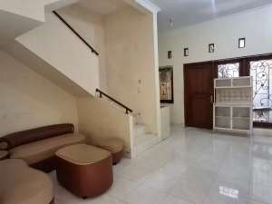 RUMAH DISEWAKAN DI JOGJA DEKAT MONUMEN JOGJA KEMBALI lokasi di Sleman Kab., tersedia melalui melalui situs Olx