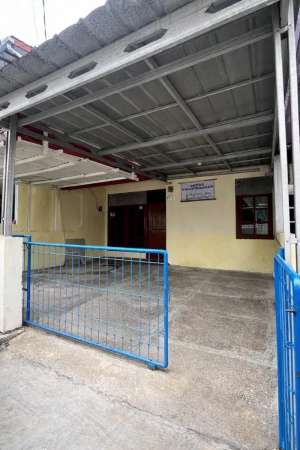 Rumah Disewakan di Perumahan Arinda Permai 2 - Pondok Aren lokasi di Tangerang Selatan Kota, tersedia melalui melalui situs Olx