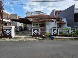 Rumah disewakan Pedurungan Kidul lokasi di Semarang Kota, tersedia melalui melalui situs Olx