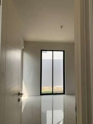 RUMAH DISEWAKAN Perumahan Grand Sunrise, Menganti, Gresik BB lokasi di Surabaya Kota, tersedia melalui melalui situs Olx