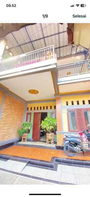 Rumah dua lantai cipayung jakarta timur lokasi di Jakarta Timur, tersedia melalui melalui situs Olx