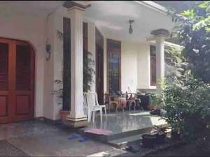 Rumah Duren Sawit LT 600 m2 lokasi di Jakarta Timur, tersedia melalui melalui situs Olx