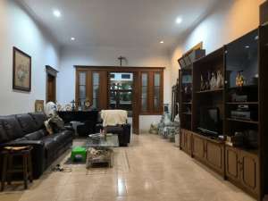 Rumah ExclusiveDi Sayap Riau Bandung lokasi di Bandung Kota, tersedia melalui melalui situs Olx