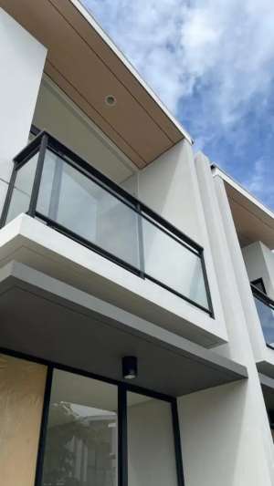 Rumah Full Furnished Cendana Botanic lokasi di Tangerang Kab., tersedia melalui melalui situs Olx