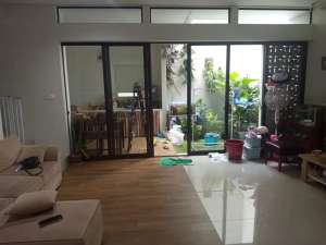 Rumah Full Furnished Mewah di Flora Summarecon Bandung lokasi di Bandung Kota, tersedia melalui melalui situs Olx