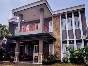 Rumah FurnishedMurah StrategisTengah kota Serengan SOLO Surakarta lokasi di Surakarta Kota, tersedia melalui melalui situs Olx