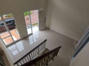 Rumah Gading Serpong Cluster Atlanta lokasi di Tangerang Kab., tersedia melalui melalui situs Olx