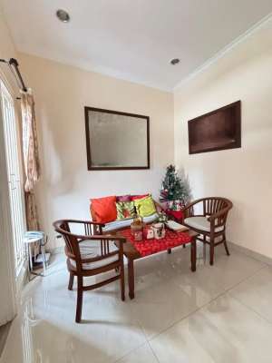 RUMAH GADING SERPONG PONDOK HIJAU GOLF CLUSTER EMERALD lokasi di Tangerang Kota, tersedia melalui melalui situs Olx