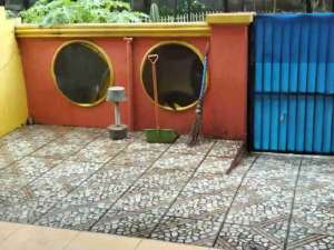 Rumah Grand Prima Bintara, Dekat Stasiun dan Pintu Tol lokasi di Bekasi Kota, tersedia melalui melalui situs Olx