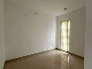 Rumah Green Lake City Cluster Australia Luas 180m2 Ready 3 Kamar lokasi di Jakarta Barat, tersedia melalui melalui situs Olx