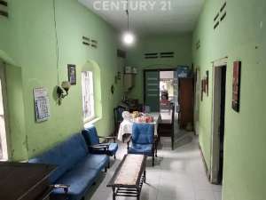 Rumah Halaman LuasTembelang Jombang Pinggir Jalan Ramai Jualan lokasi di Jombang  Kab., tersedia melalui melalui situs Olx