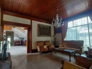 Rumah Hitung Tanah di Hegarmanah Setiabudi Bandung lokasi di Bandung Kota, tersedia melalui melalui situs Olx