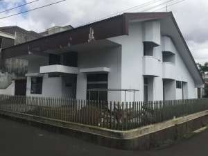 Rumah Hoek akses 2 mobil Lokasi Strategis Cipinang Muara lokasi di Jakarta Timur, tersedia melalui melalui situs Olx