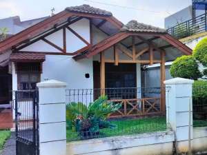 Rumah Hook 1 Lantai 6 Kamar Hadap Selatan di Kelapa Dua lokasi di Tangerang Kota, tersedia melalui melalui situs Olx