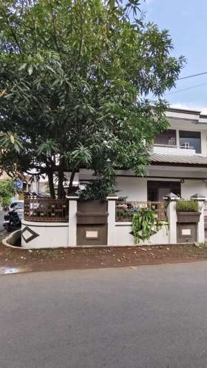 Rumah Hook 2 Lantai di Perumahan Kosambi Baru lokasi di Jakarta Barat, tersedia melalui melalui situs Olx