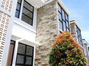 Rumah Hook Hunian Nyaman Sejuk Di Lembang lokasi di Bandung Barat Kab., tersedia melalui melalui situs Olx