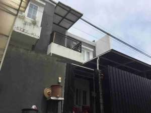 Rumah Hook Mewag Full interior dan furnished Murah lokasi di Surabaya Kota, tersedia melalui melalui situs Olx
