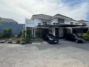 RUMAH HOOK SIAP HUNI DI CITRA PERMATA REGENCY SURABAYA BARAT DEKAT CITRALAND UTARA lokasi di Surabaya Kota, tersedia melalui melalui situs Olx