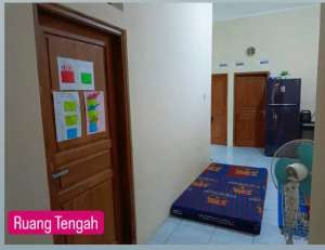 Rumah Jati Jaten Karanganyar lokasi di Karanganyar Kab., tersedia melalui melalui situs Olx