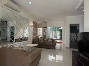 Rumah Keren Frnised Summarecon Bandung Cluster Amanda lokasi di Bandung Kota, tersedia melalui melalui situs Olx