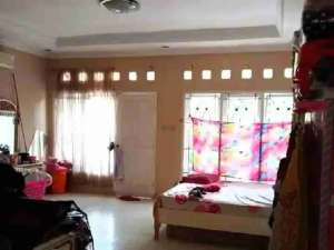 RUMAH KERENMEWAH DI TAMAN PULO INDAH PENGGILINGAN lokasi di Jakarta Timur, tersedia melalui melalui situs Olx