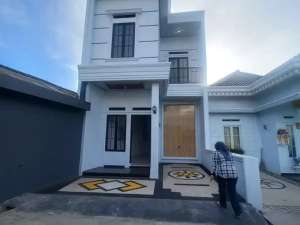 Rumah Komersial 2 Lantai Strategis Tengah Kota Dekat CIPLAZZ Rajabasa, Bandar Lampung lokasi di Bandar Lampung Kota, tersedia melalui melalui situs Olx