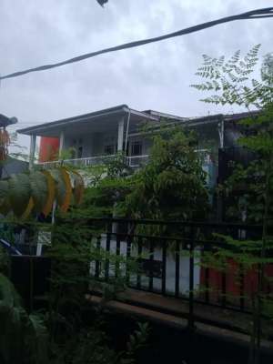 Rumahkomplek Ari Karya Indah 4. kubu raya lokasi di Pontianak Kota, tersedia melalui melalui situs Olx