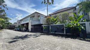 Rumah Komplek PREMIUM BALE MANSION Sunset Road Kuta lokasi di Kab. Badung, tersedia melalui melalui situs Olx