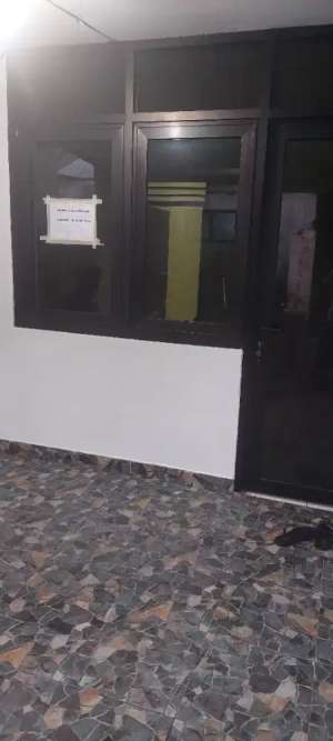 Rumah kontrakan lokasi di Jakarta Timur, tersedia melalui melalui situs Olx