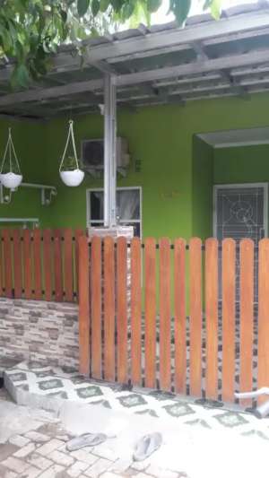 RUMAH KONTRAKAN PERUMAHAN BUMI JATI ELOK C2 NO.11 lokasi di Tangerang Kab., tersedia melalui melalui situs Olx