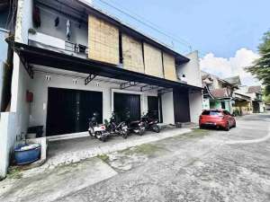 rumah kost 22 kamar tidur kasihan area kampus UMY lokasi di Bantul Kab., tersedia melalui melalui situs Olx