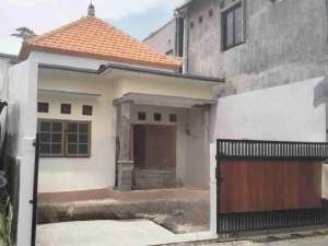 Rumah Kwanji Dalung Badung Bali lokasi di Denpasar Kota, tersedia melalui melalui situs Olx