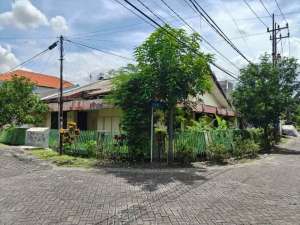 Rumah Lama Hook Kendangsari Hitung Tanah 8 jt-anmtr lokasi di Surabaya Kota, tersedia melalui melalui situs Olx