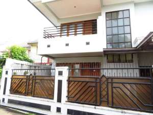 Rumah Lokasi Asri dan Strategis di Pejaten Jakarta Selatan lokasi di Jakarta Selatan, tersedia melalui melalui situs Olx