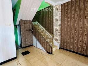 Rumah Lokasi Bagus Dan Nyaman Sumur Batu Dekat Suprapto lokasi di Jakarta Pusat, tersedia melalui melalui situs Olx