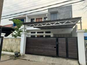 Rumah LT 220 Strategis Dekat RS Masmitra Jati Makmur Bisa KPR J-39380 lokasi di Bekasi Kota, tersedia melalui melalui situs Olx