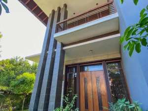 Rumah Lux Posisi Hook di Turangga Lengkong lokasi di Bandung Kota, tersedia melalui melalui situs Olx