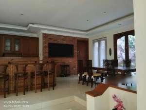 Rumah Lux Pupuk Full Furnished Dekat Mall E-Walk Dengan Kolam Renang lokasi di Balikpapan Kota, tersedia melalui melalui situs Olx