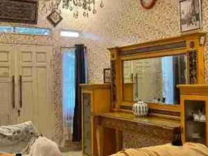 rumah megah di komplek pondok gede lokasi di Bekasi Kab., tersedia melalui melalui situs Olx