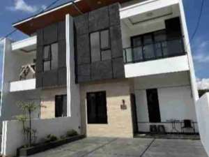 Rumah mewah 2 lantai di Jakabaring kota Palembang lokasi di Palembang Kota, tersedia melalui melalui situs Olx