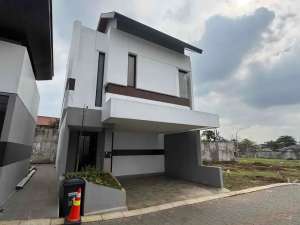 Rumah Mewah 2 Lantai Modern di Bojongsari, Kota Depok lokasi di Depok Kota, tersedia melalui melalui situs Olx
