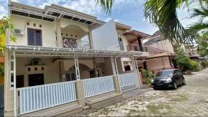 Rumah Mewah 275 m2, Kahuripan Raya, Sumber, Surakarta lokasi di Rembang Kab., tersedia melalui melalui situs Olx